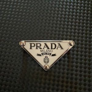 Prada pin